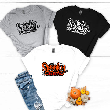 Camiseta con estampado gráfico unisex personalizable de murciélagos y fantasmas de temporada espeluznante de Halloween