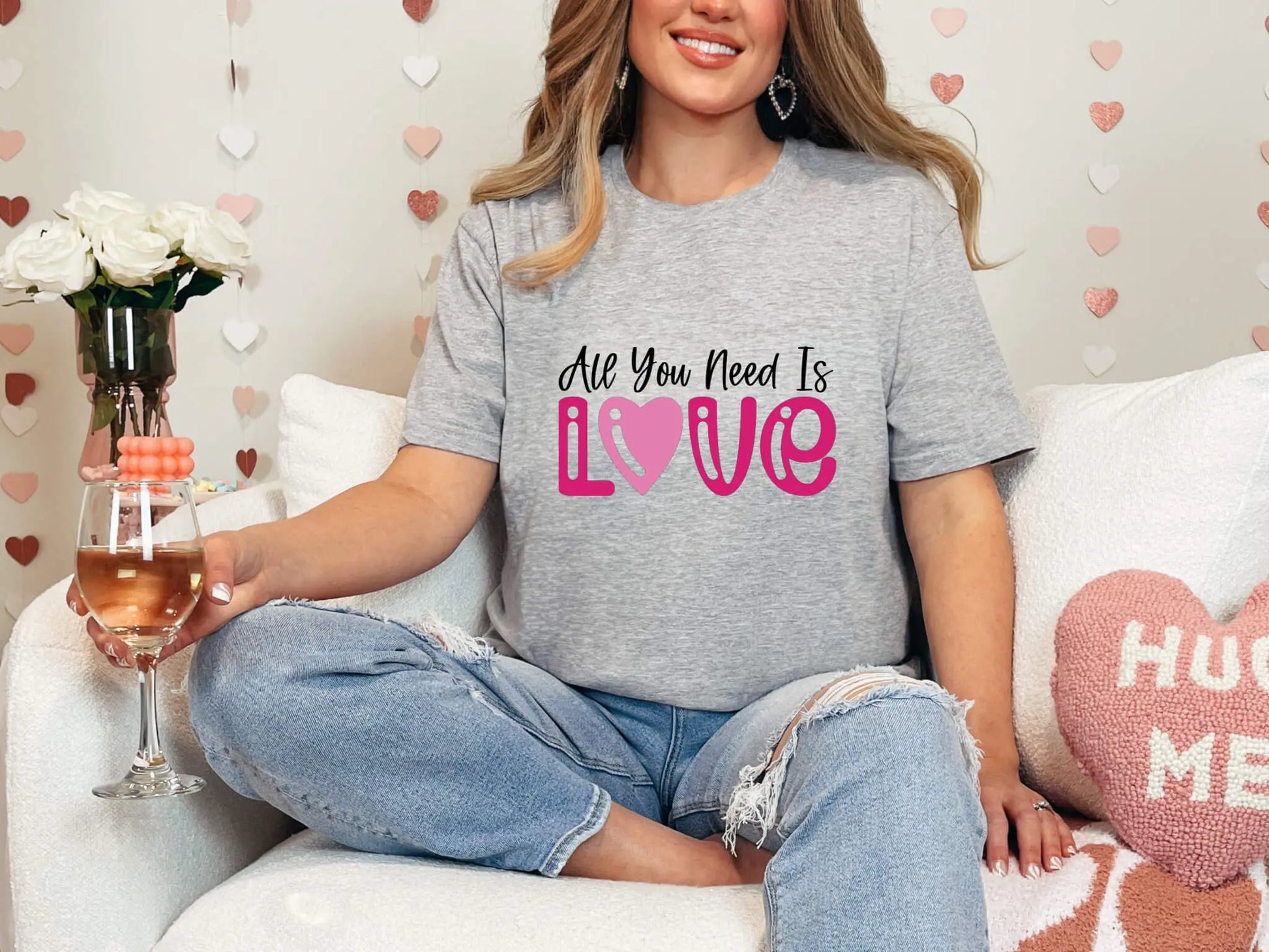 Valentine’s Day All I Need Is Love Women's Graphic Print T-Shirt / Sweatshirt TrendyCustomApparel™