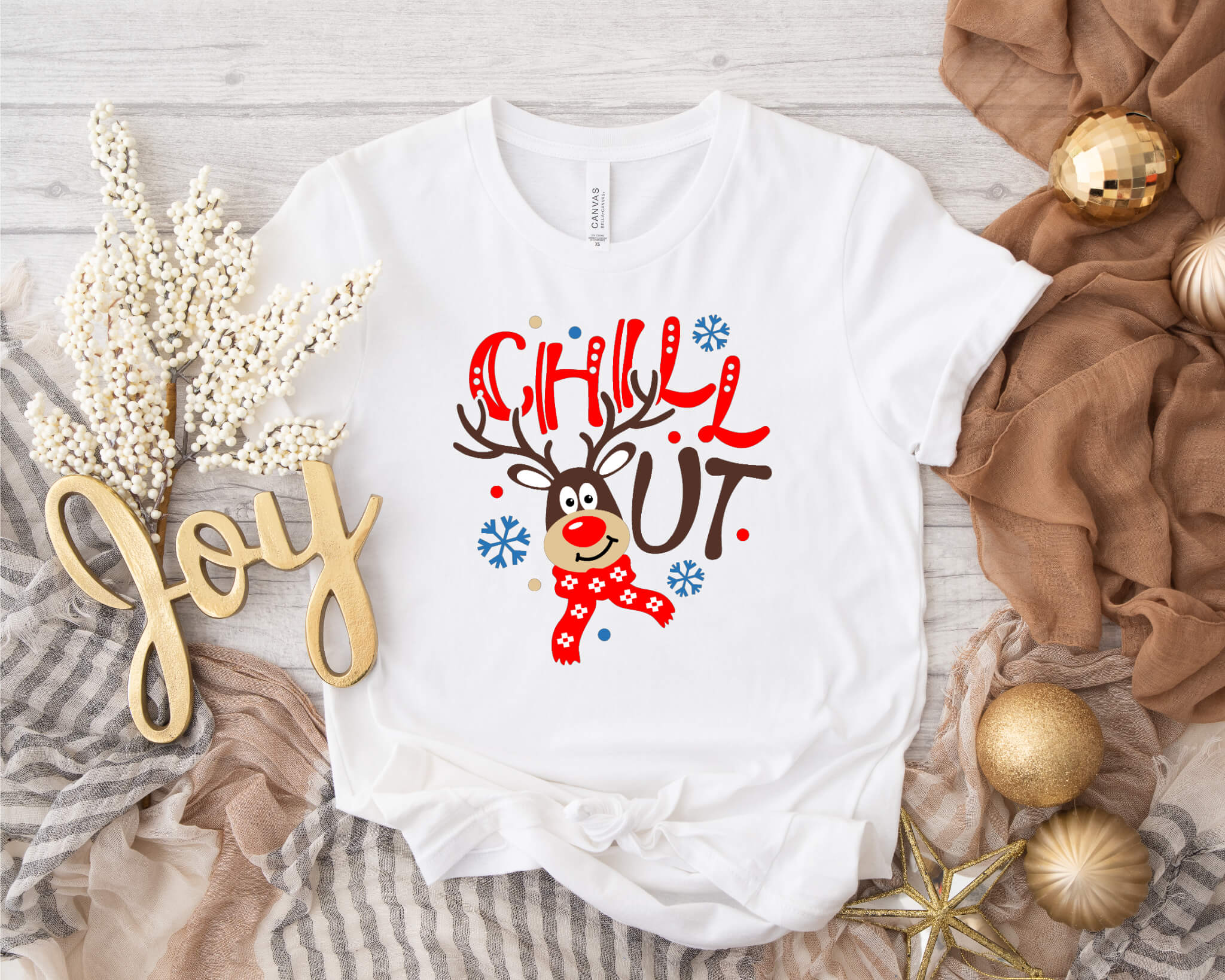 Christmas Chill Out Reindeer Unisex Graphic Print T-Shirt