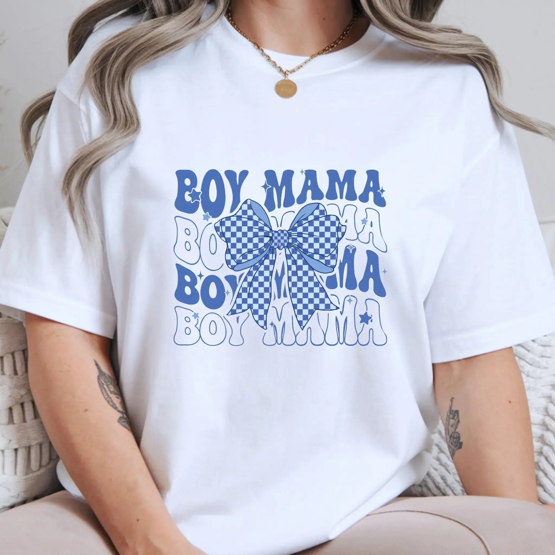 Boy Mama Women's Retro Graphic T-Shirt, Mama Coquette Print - TrendyCustomApparel™