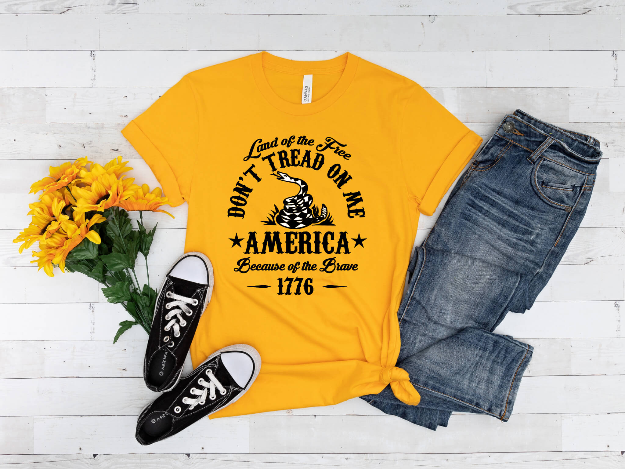 America Patriotic - Don't Tread On Me Gadsden Flag Unisex Graphic Print T-Shirt / Sweatshirt