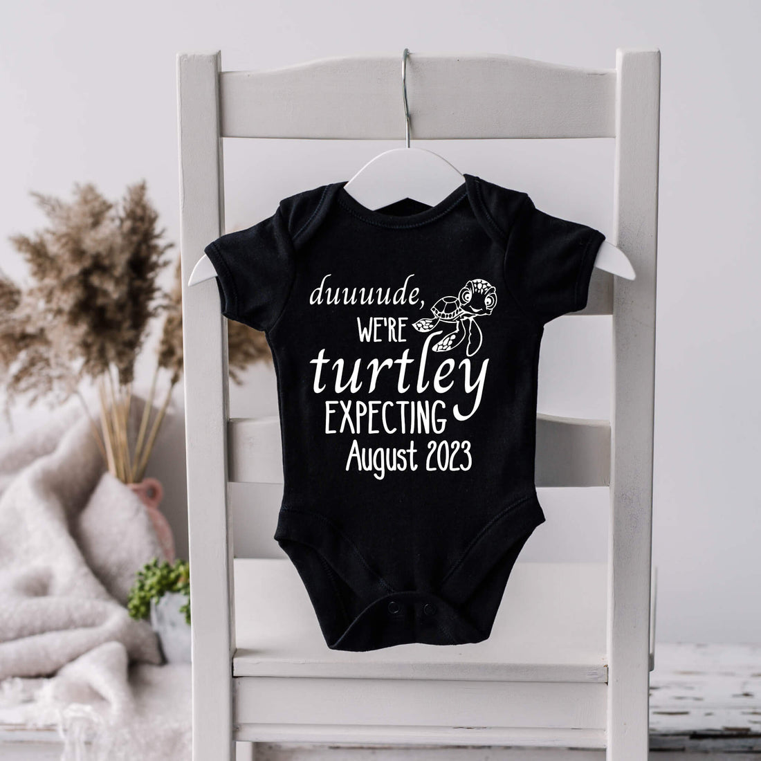 Anuncio de embarazo personalizado, amigo, estamos esperando tortugas, papá, abuela, abuelo, tía, futuro tío, bajo el mar, simplemente sigue nadando, anuncio de bebé personalizado Onesie, anuncio de redes sociales, anuncio de bebé en caja de regalo