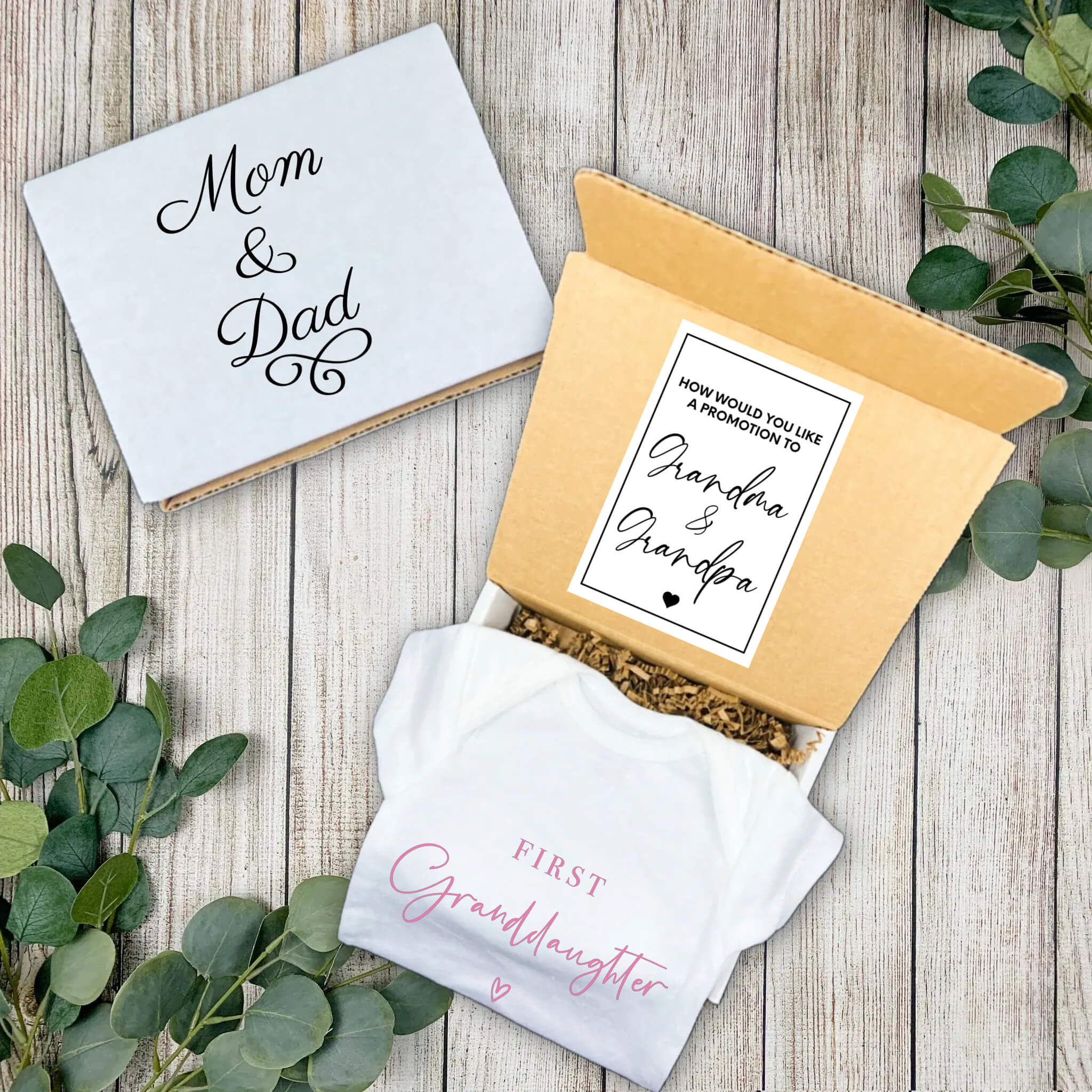 Pregnancy Announcement Gift Box-Dad and Mom Gift-Grandma and