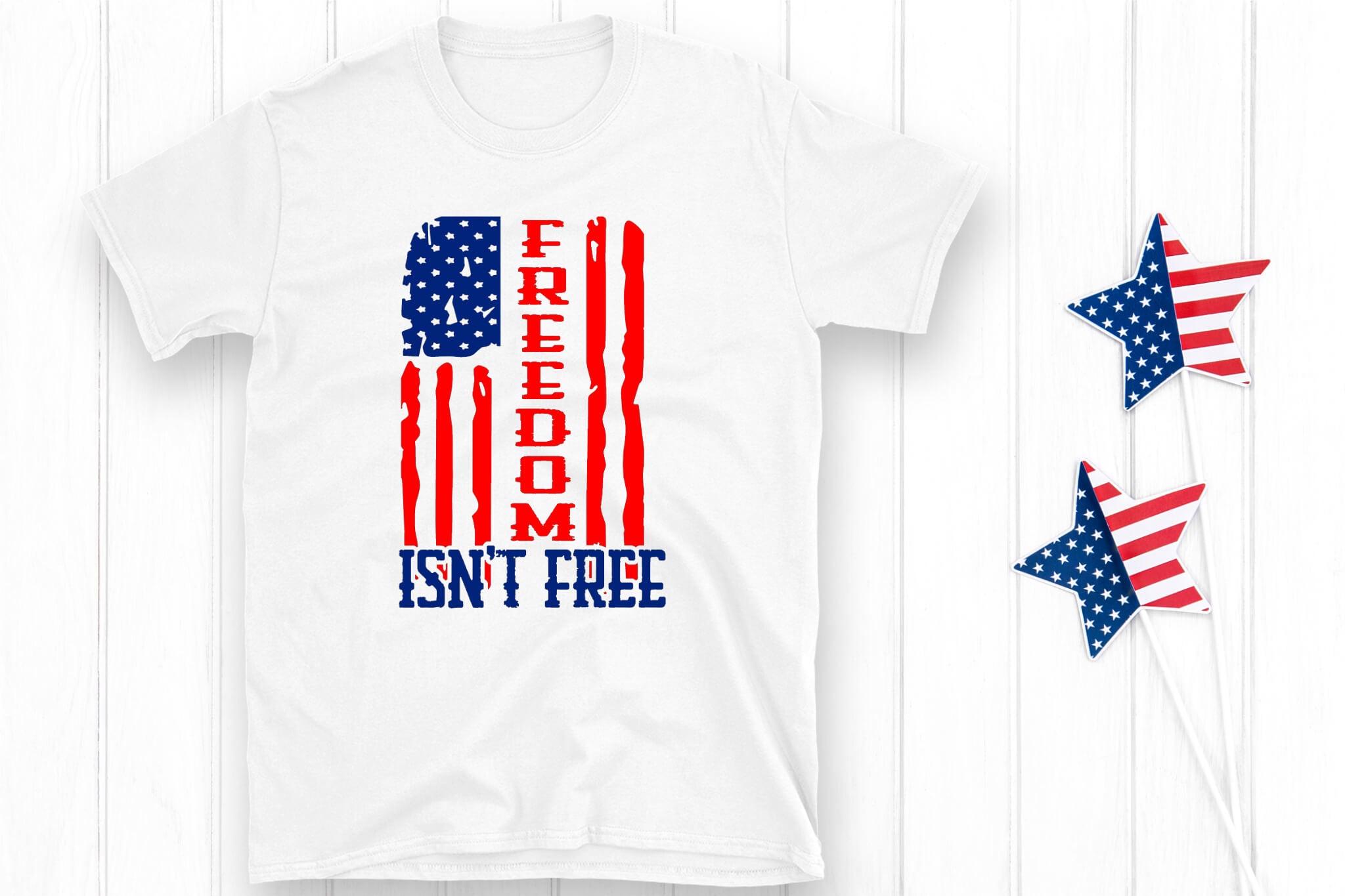 America - Freedom Isn't Free Unisex Graphic Print T-Shirt