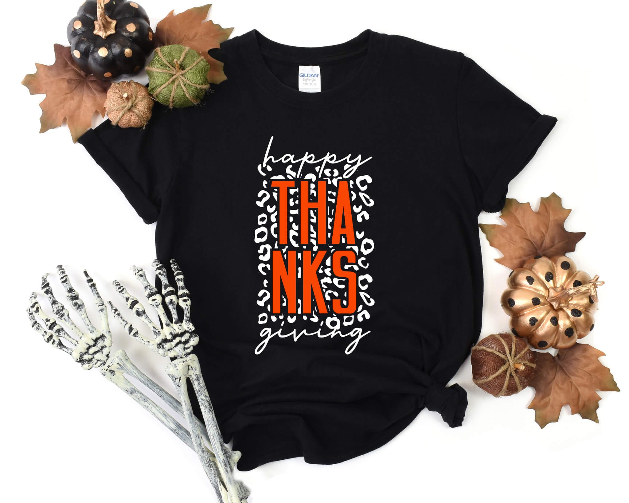 Fall Happy Thanksgiving Cheetah Custom Women's Graphic Print T-Shirt