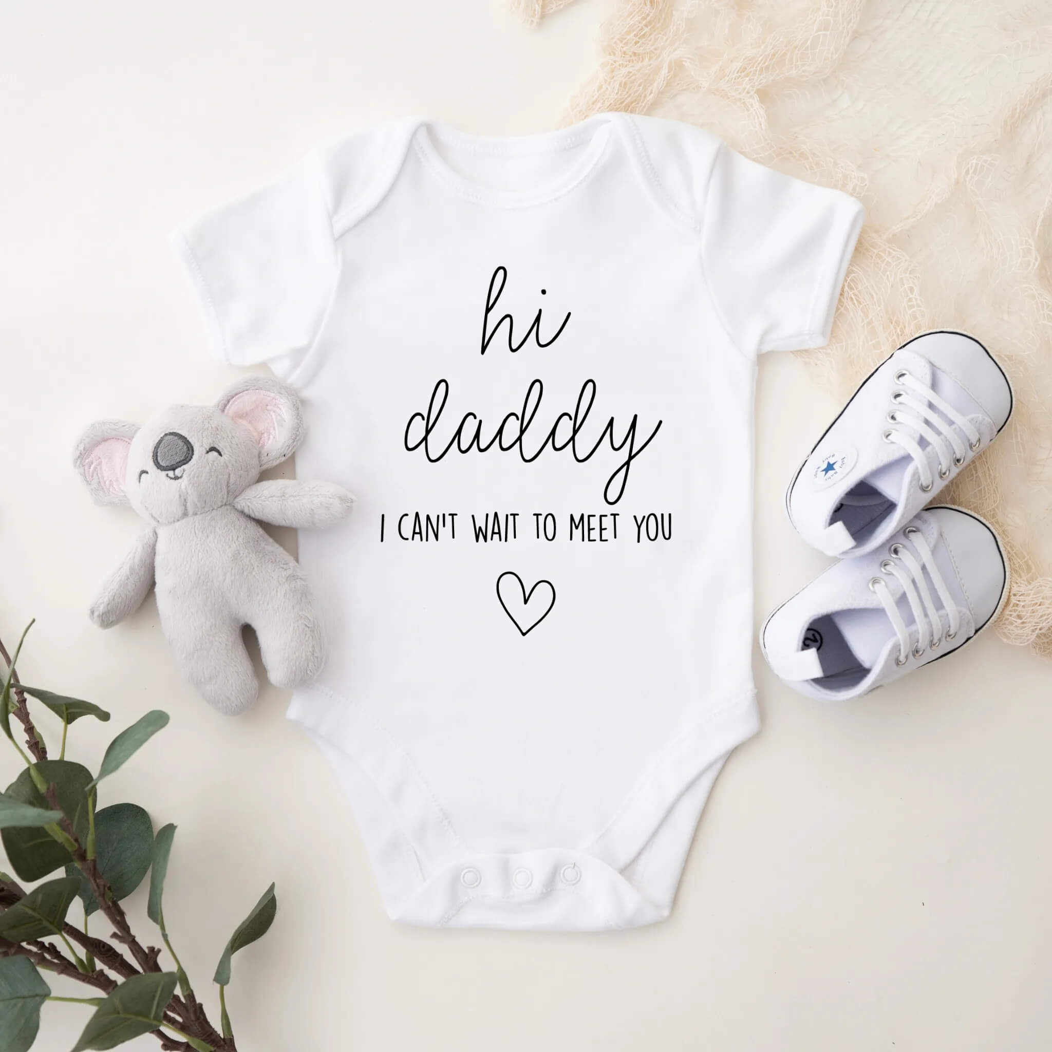 Personalized Pregnancy Announcement, Hi Daddy I Can’t Wait To Meet You, Dad, Dada To Be, Personalized Pregnancy Announcement Gift Box, Personalized Baby Announcement Gift Box, Customized Baby Announcement Onesie