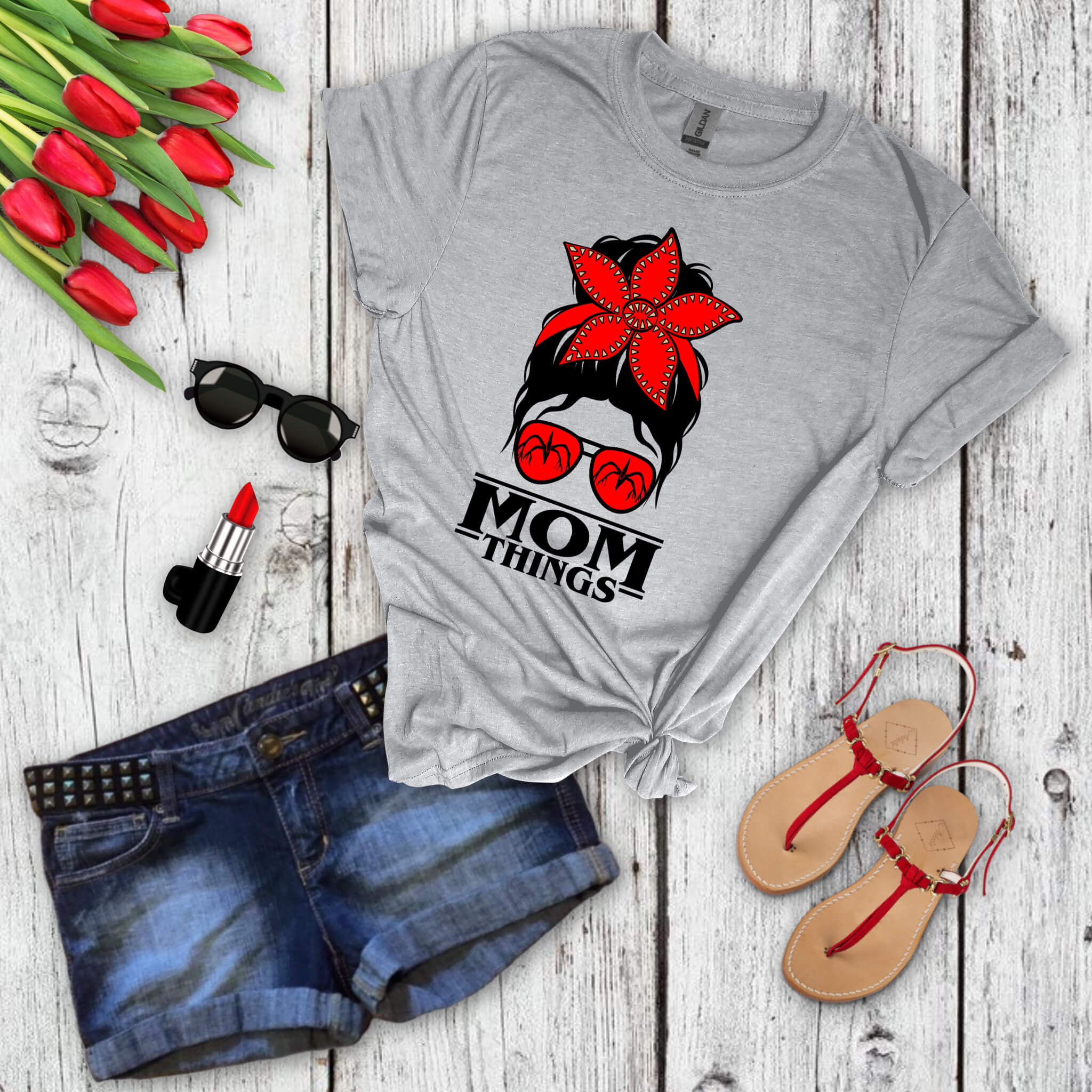 Camiseta con estampado gráfico para mujer Mom Things, Stranger Things, Netflix TV Show