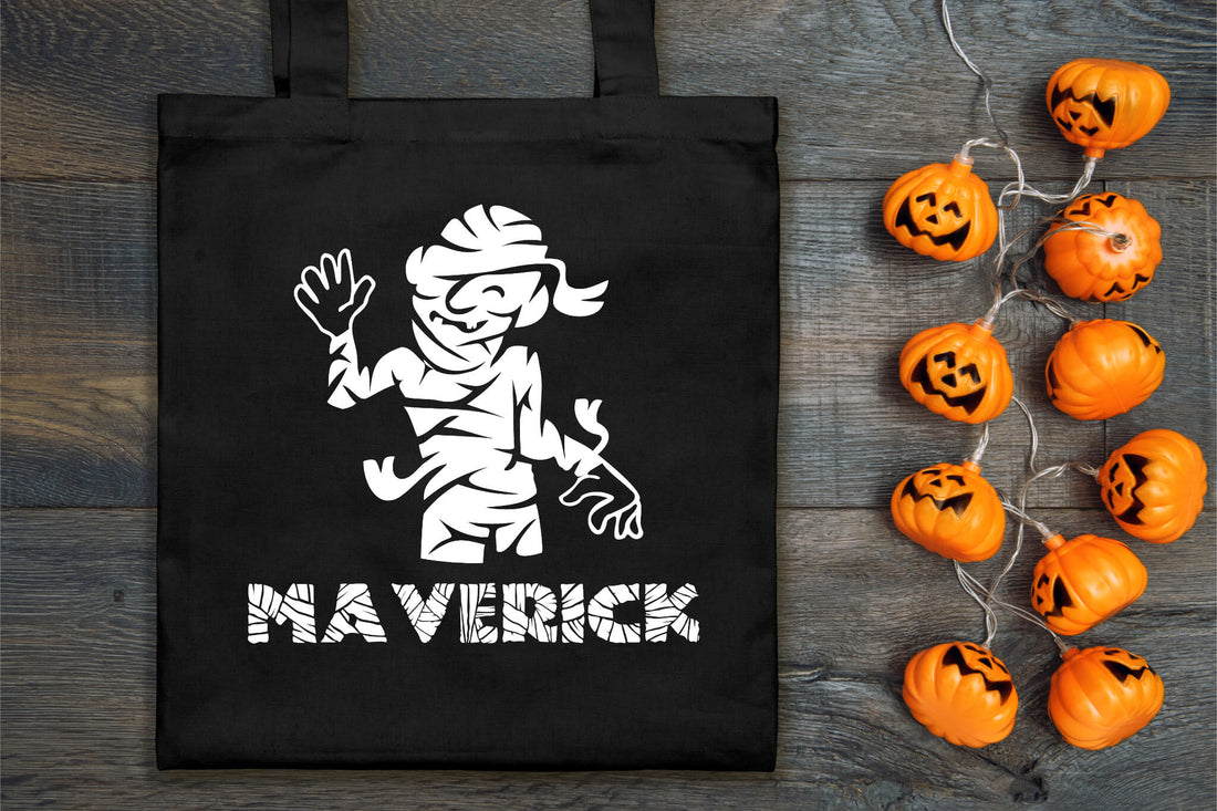 Bolsa De Tela Grande Caramelo de truco o trato con nombre personalizado de momia de Halloween