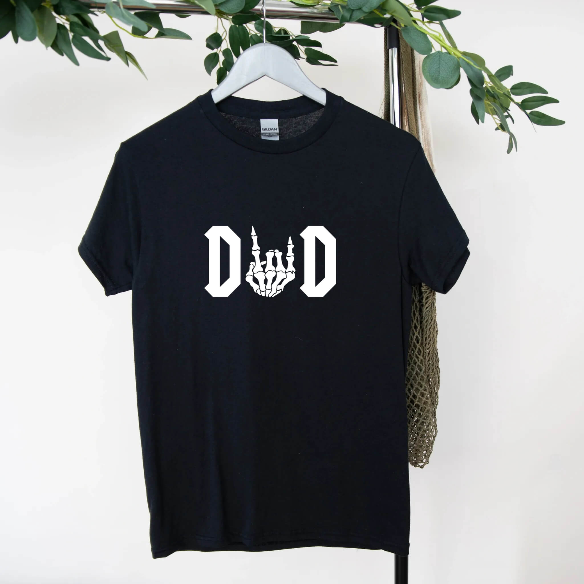 Rocker Dad Skelton Hand Men's Graphic Print T-Shirt