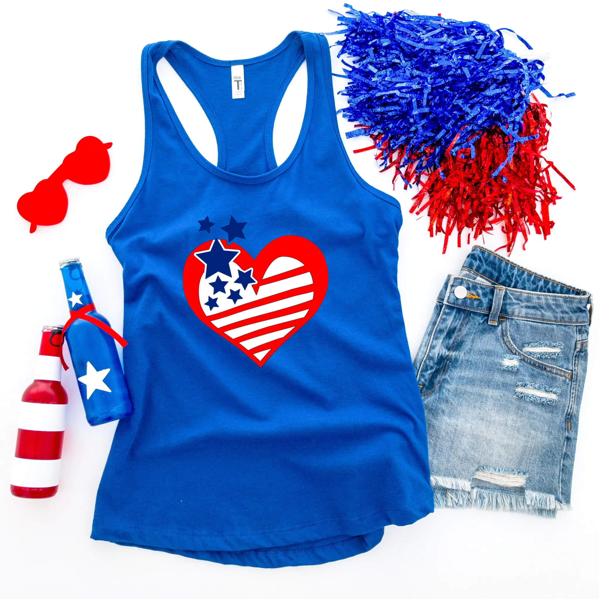 4th of July - Stars & Stripes Heart Patriotic Graphic Print Women’s T-Shirt / Tank Top