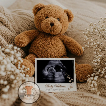Digital Pregnancy Announcement, Neutral Minimalist Teddy Bear, Customizable Cozy Baby Reveal, customized Canva Editable Template TrendyCustomApparel™