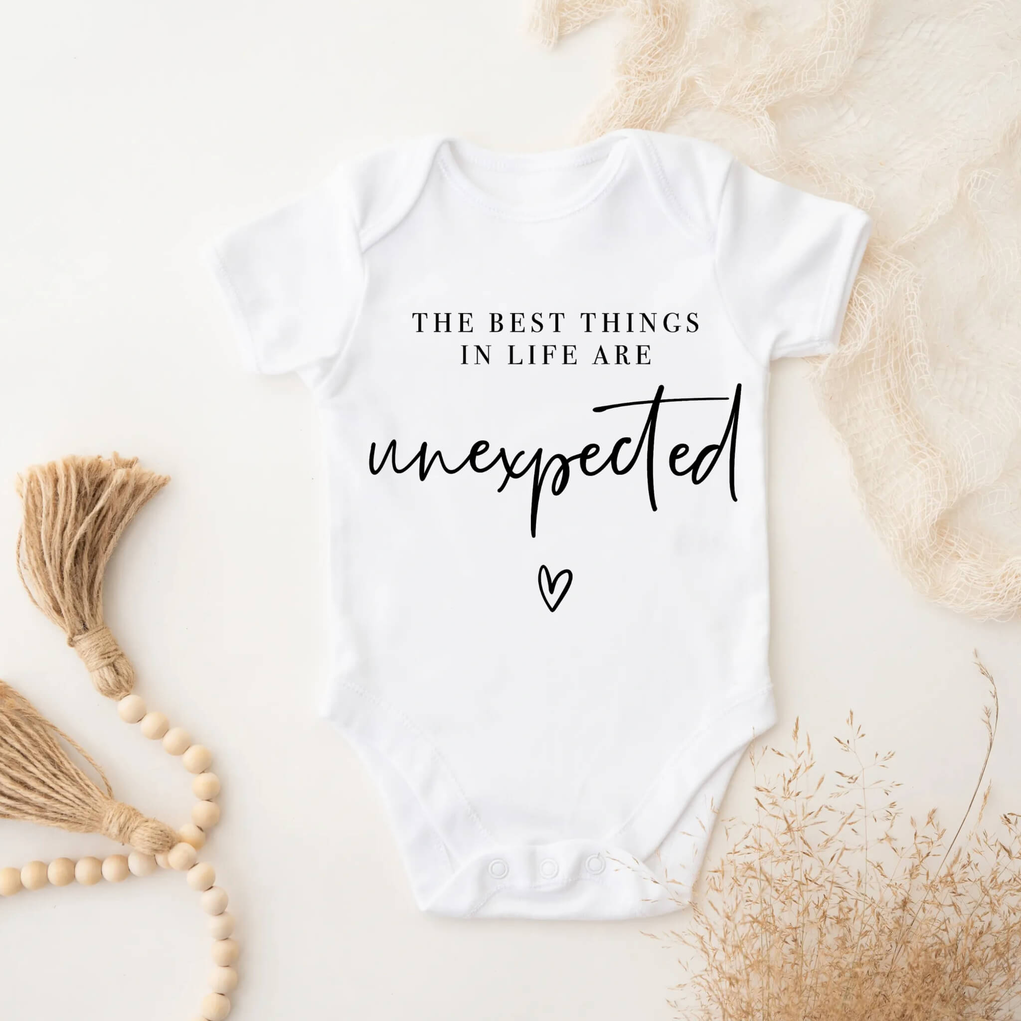 Personalized Pregnancy Announcement, The Best Things In Life Are Unexpected, Dad, Grandma, Grandpa, Auntie, Uncle To Be, Customized Baby Announcement Onesie, Personalized Due Date Gift Box
