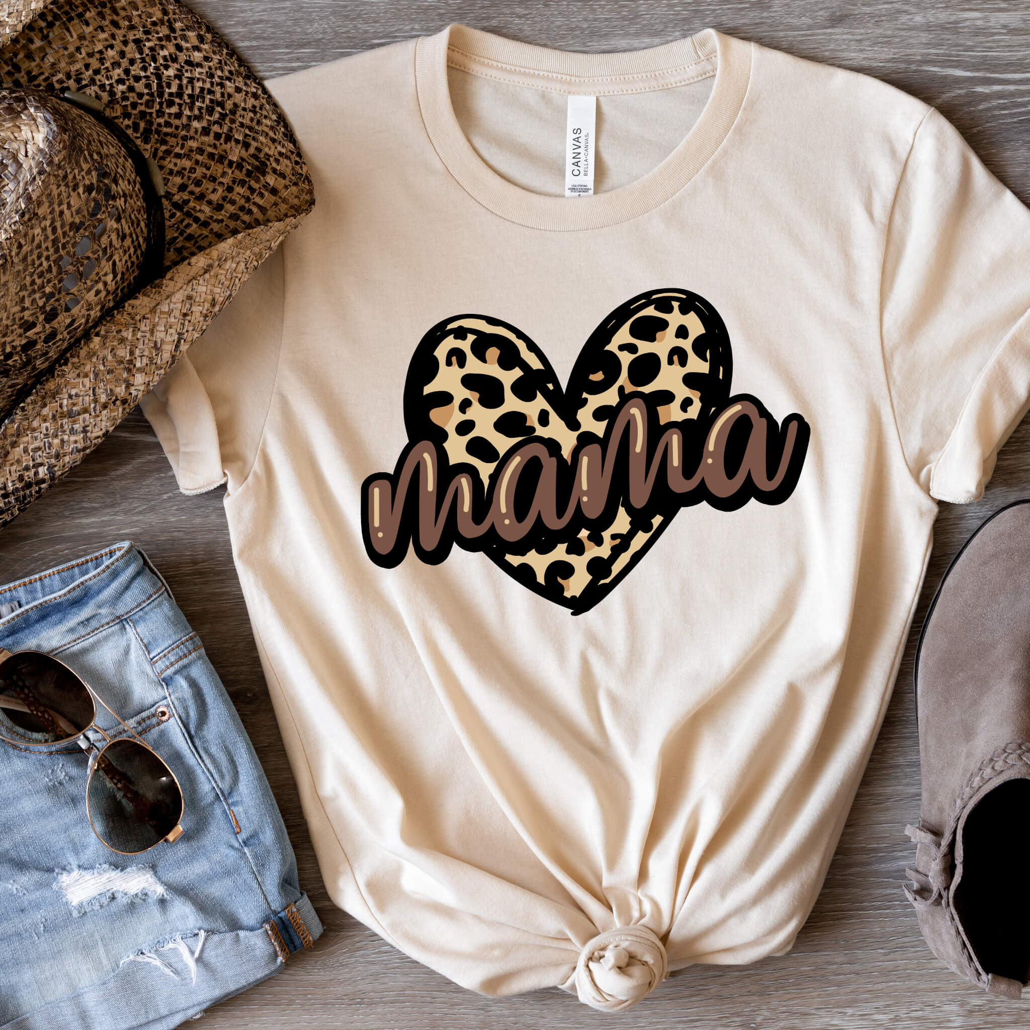 Leopard Mama Heart Country Western Rustic Mom Women's Mother's Day T-Shirt