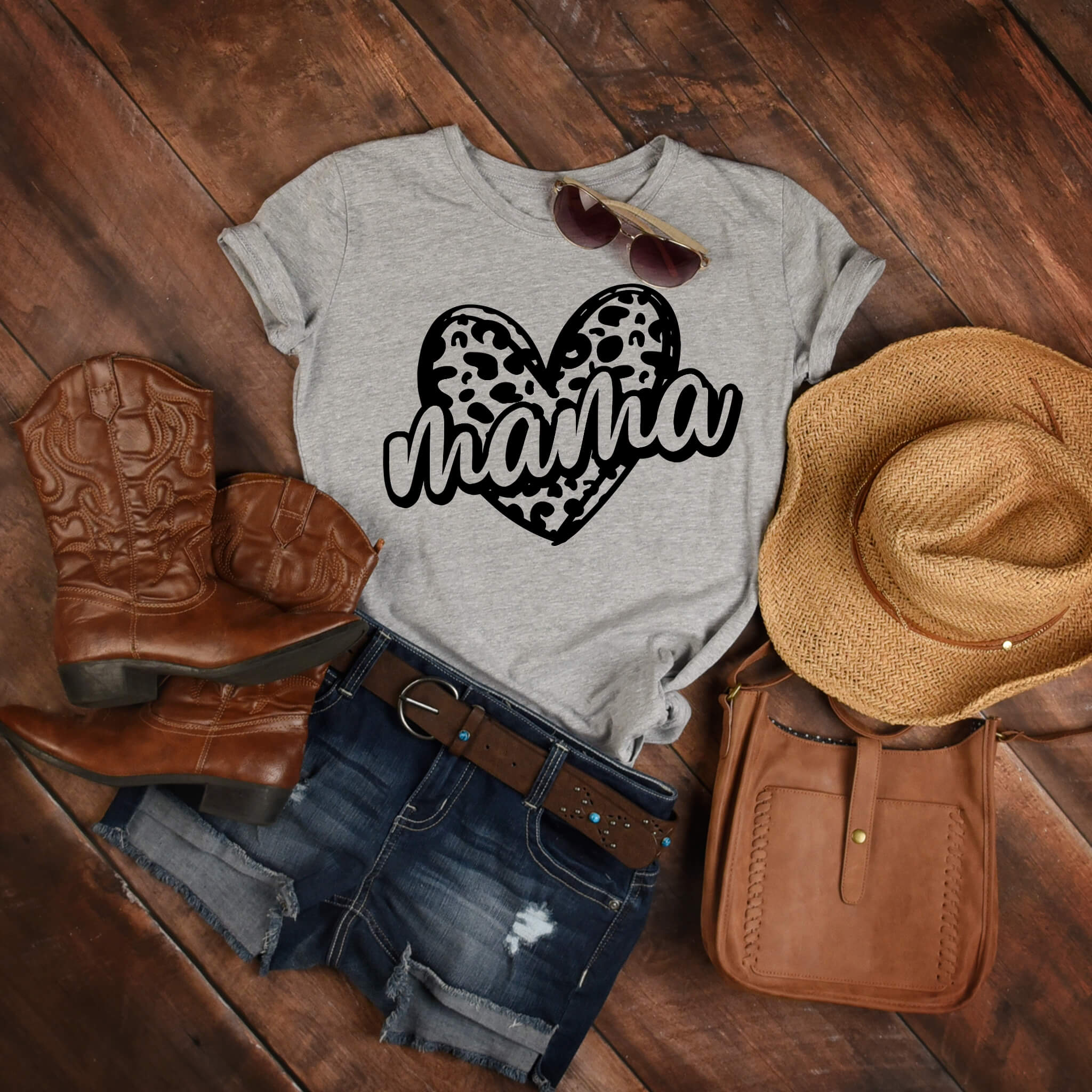 Leopard Mama Heart Country Western Rustic Mom - Camiseta para el día de la madre