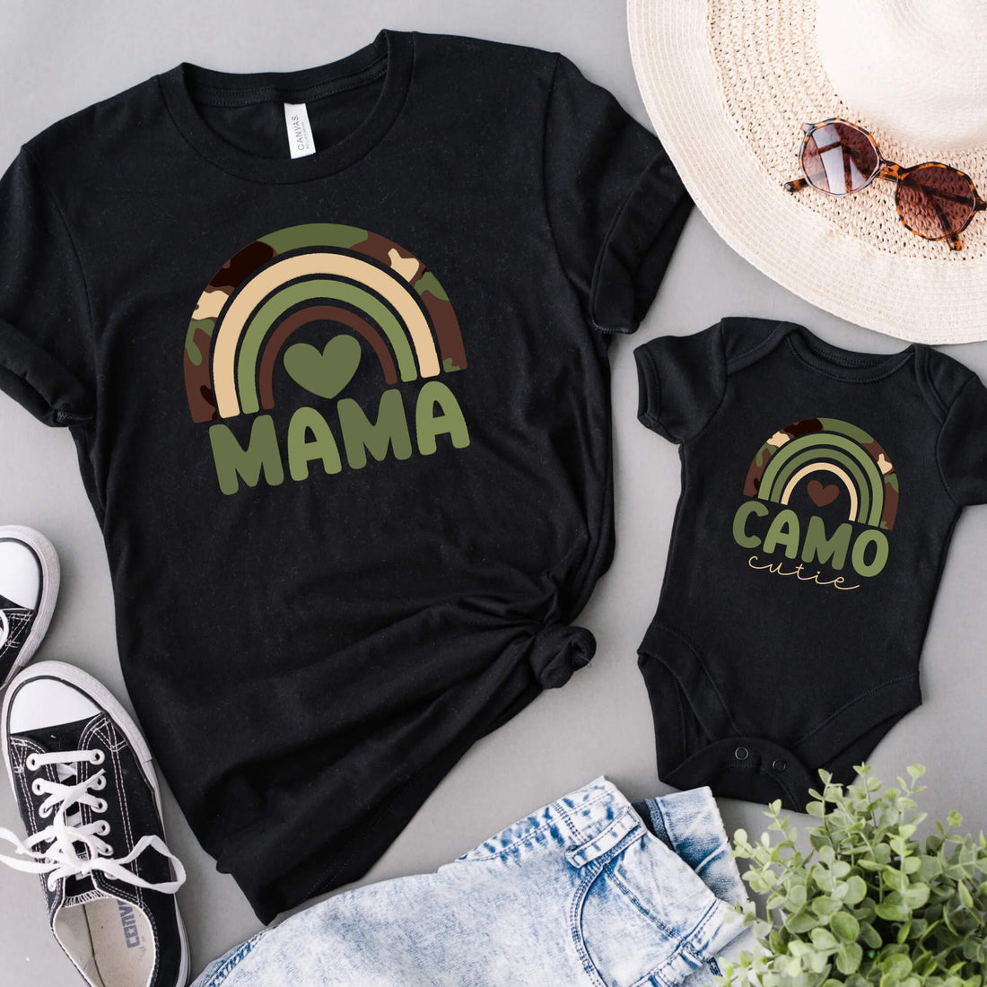 Camiseta de mujer Camo Rainbow Mommy &amp; Me a juego