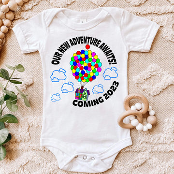 Anuncio de embarazo personalizado, nuestra nueva aventura te espera, papá, abuela, abuelo, tía, tío futuro, Paradise Falls Ballon Onesie, mono de anuncio de bebé personalizado, anuncio de embarazo de personajes de películas animadas